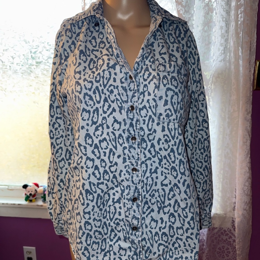 💋5/$25💋  Style & Co. Blue Patterned Blouse